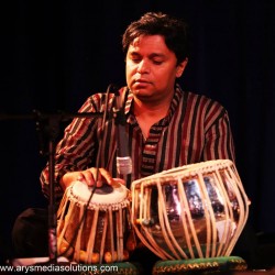 Picture of tabla player, Enayet Hossain